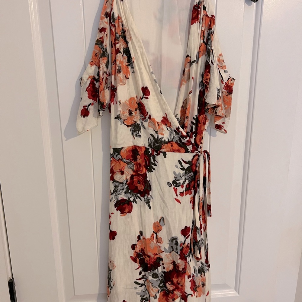 Floral wrap dress